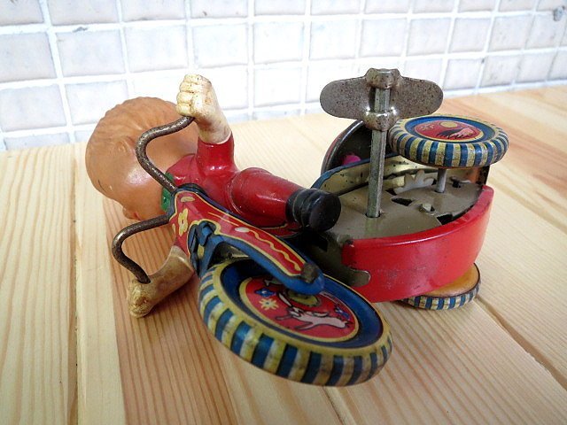 【 金王記拍寶網 】Z158   60年代 早期 發條老玩具 孩童三輪車  (正老品) 古董級 罕見稀少珍貴