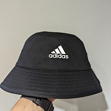 南◇2022 5月 ADIDAS OTTON BUCKET 漁夫帽 LOGO 帽子 黑白色 愛迪達 運動 H36810