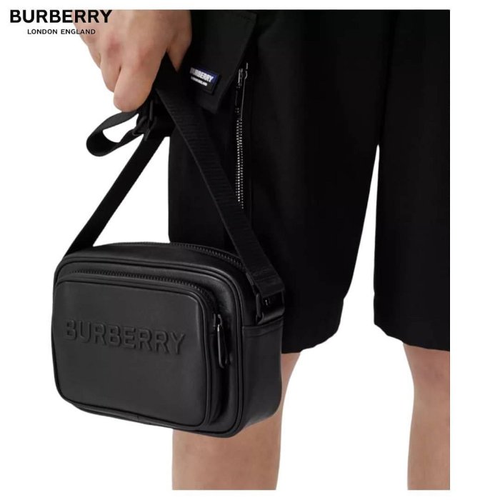 🇬🇧Burberry Paddy Debossed Leather Crossbody Bag 黑色 立體Logo全皮革材質 斜背包/相機包/方包