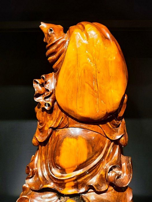 早期紅豆杉木雕-大型布袋彌勒佛木雕#35（70公分）（木雕/藝術/古董/擺件/收藏/展示/佛像/神像/元寶/布袋)