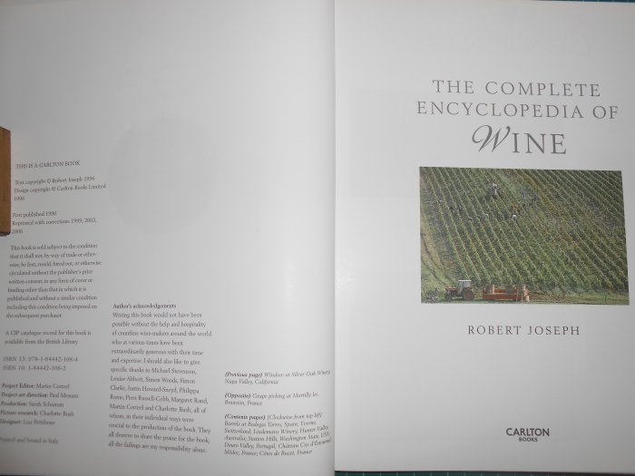 《 THE CMPLETE ENCYCLOPEDA OF WINE~ 葡萄酒的完整百科全書》精裝大本【CS超聖文化2讚】