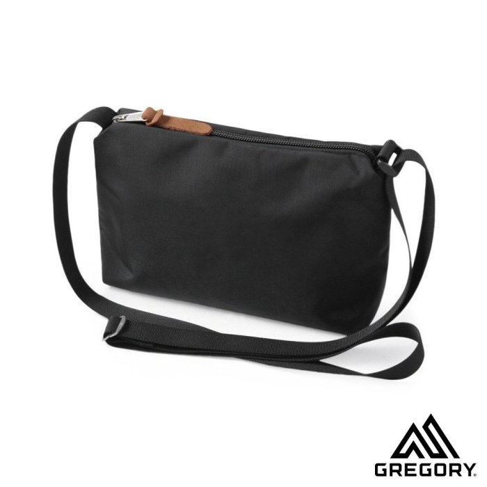 GREGORY ENVELOPE SHOULDER 1L 斜背包 GG1254061041 黑【iSport愛運動】