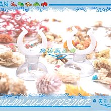 【~魚店亂亂賣~】圓桶雨淋管.軟管13mm用扣環吸盤2pcs(透白)管件/加溫棒多功能固定夾