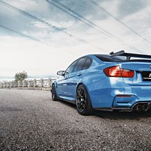 【政銓企業有限公司】BMW F80 M3 F82 F83 M4 專用 V款 V牌 高品質 卡夢 後下巴 免費安裝 現貨