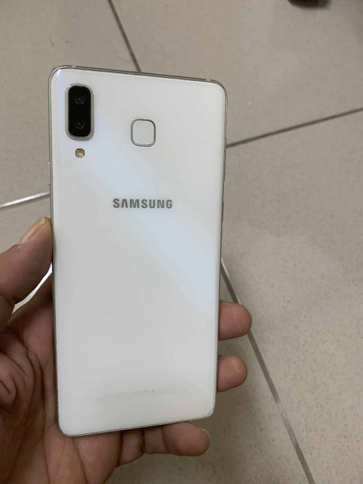 SAMSUNG Galaxy A8 Star 4GB/64GB 6.3吋 (B41)