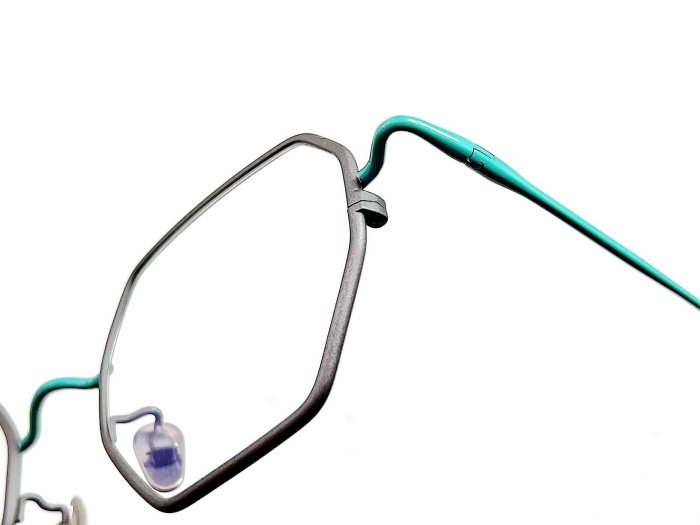 【本閣】Design:H DH711 韓國造型光學眼鏡 消光黑/蒂芬妮雙色烤漆多邊型超輕鈦鏡框