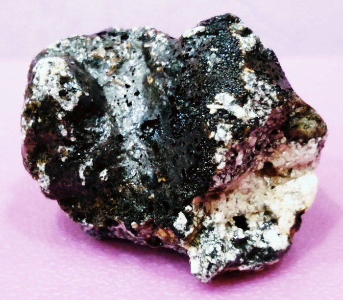 隕石 原礦 二氧化矽多晶型月球花崗岩隕石10.0g Silica Polymorphs in Lunar Granite