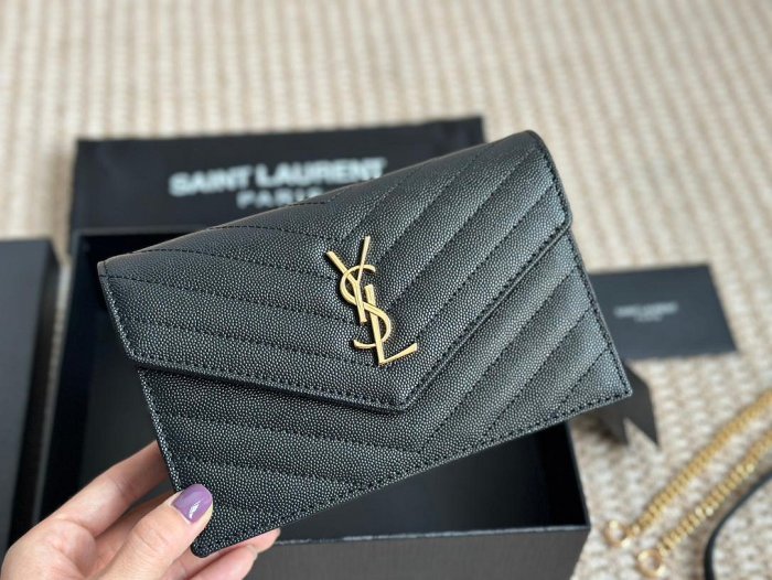 【二手】《廣州版》   包郵 MONOGRAM SAINT LAURENT YSL 經典SAI