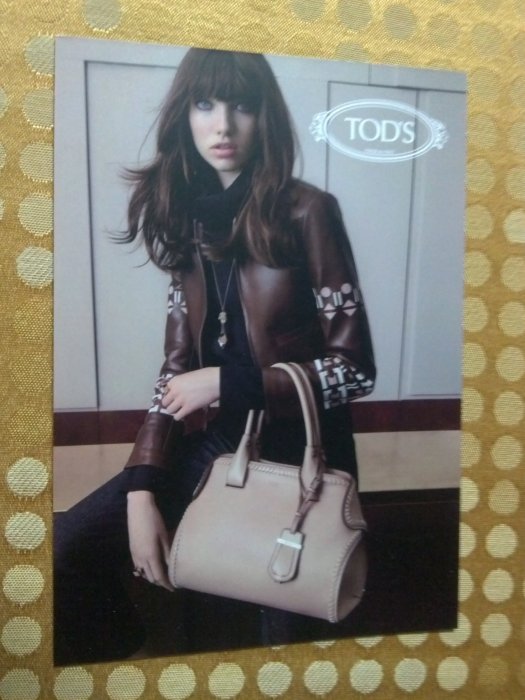 TOD'S 美女大卡