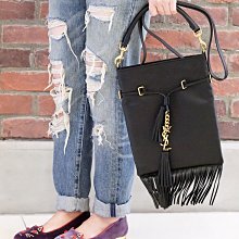 Saint Laurent Cassandre Tassel 瀏蘇肩背包 黑 現貨