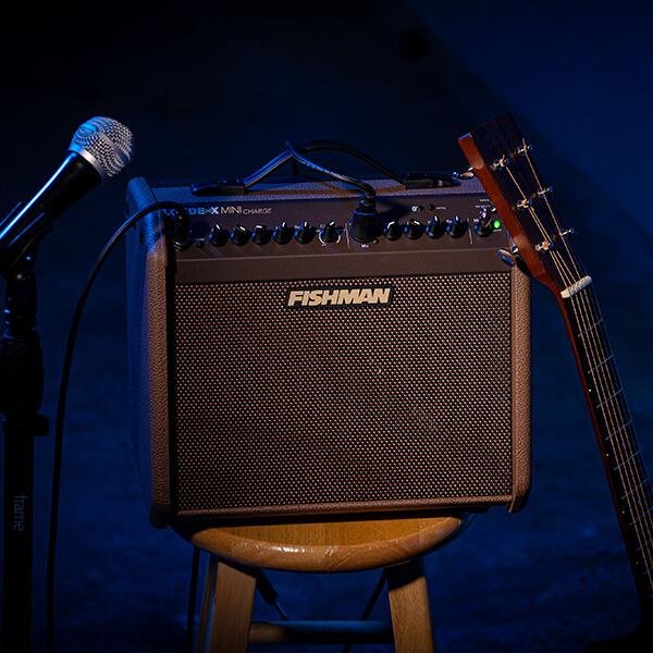 『立恩樂器』公司貨含原廠防塵套 FISHMAN LOUDBOX MINI CHARGE 60瓦 充電式藍牙 木吉他音箱 LBC500