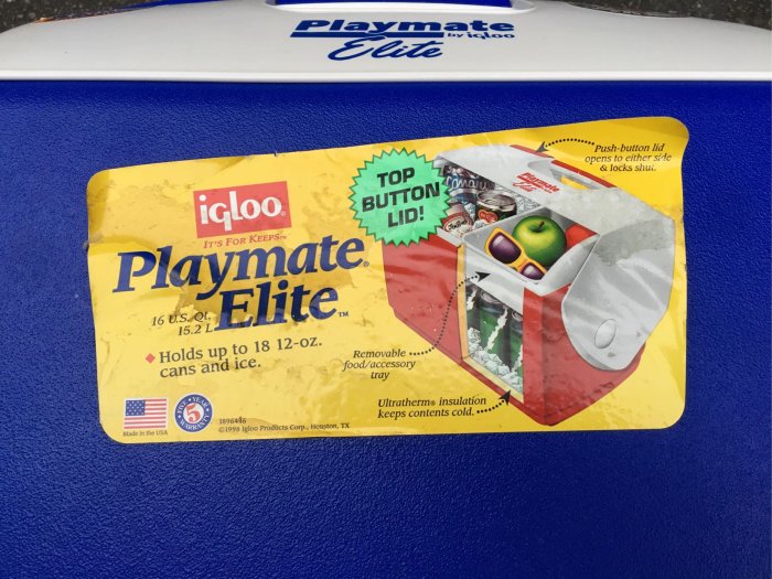 二手露營野餐釣魚用品 美國 IGLOO Playmate Elite冰桶 15.2L 15.2公升 易開罐 鐵罐 保冰桶 保冷桶 保溫桶 台北面交