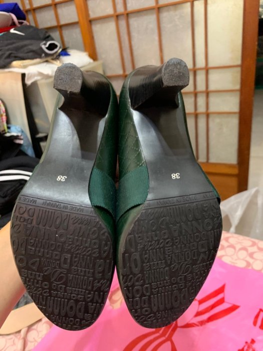 「 二手鞋 」 DONNA 高跟鞋 38號 ( 綠色 ) 鐵5