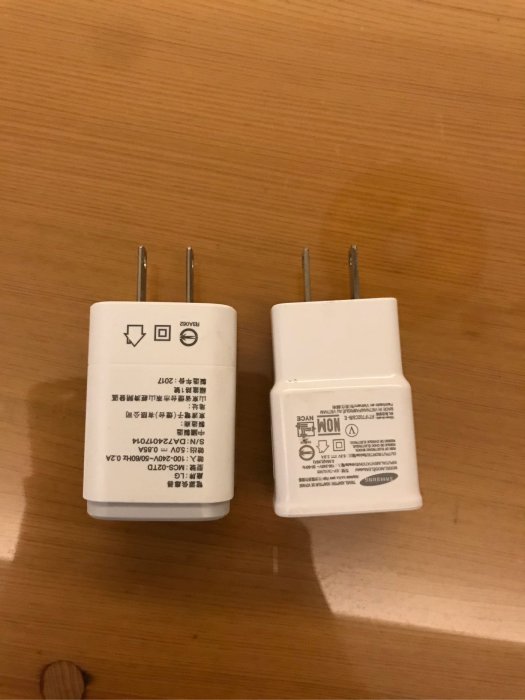 【晶晶雜貨店】二手良品 原廠 LG Samsung 三星 手機 充電線 充電座 USB插頭