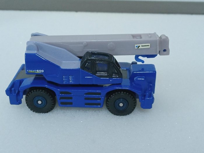 (多美小車)TOMY No.73 Tadano rough terrain crane crevo 600 (A389)