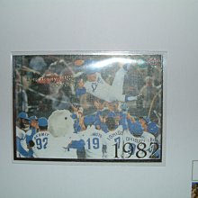 貳拾肆棒球-日本職棒西武獅1982年冠軍紀念球卡