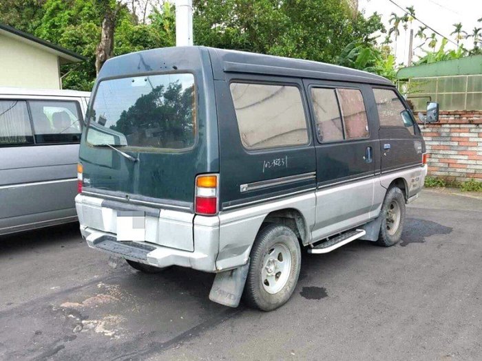 ☆1到6手機☆ 三菱 DELICA 得利卡 4X4 渦輪引擎 2.5 5門 手排 柴油 2WD