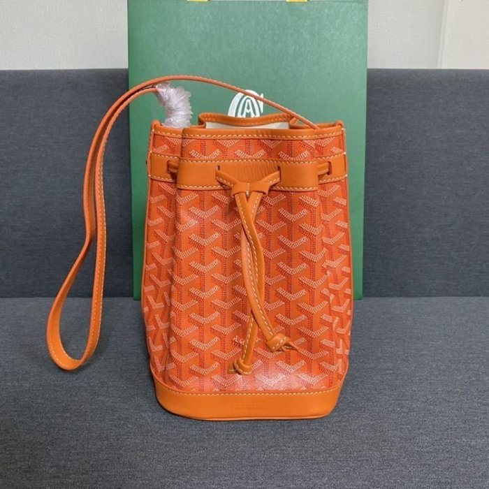 【MOMO全球購】法國新品熱賣戈雅包Goyard petit flot mini 迷你抽繩水桶包