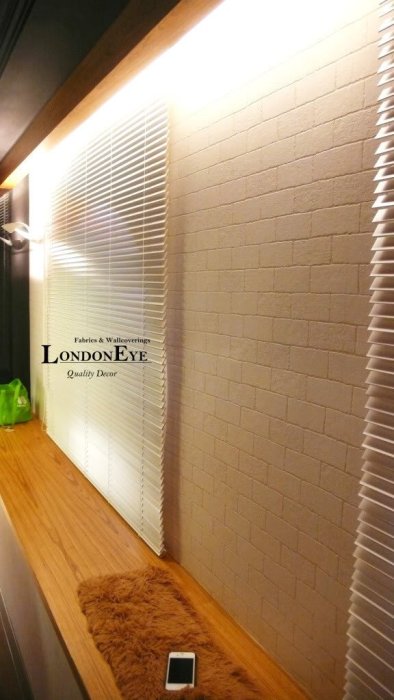 【LondonEYE】日本進口擬真建材壁紙 •  現代北歐風文化石磚紋 •  LOFT/工業風 貨櫃咖啡館/餐廳裝潢 廣