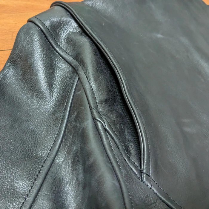 j-100 Leather jacket 馬皮皮衣外套 XXL 180/75合身 質感非常好 軍裝工裝硬漢 Aero Schott ...