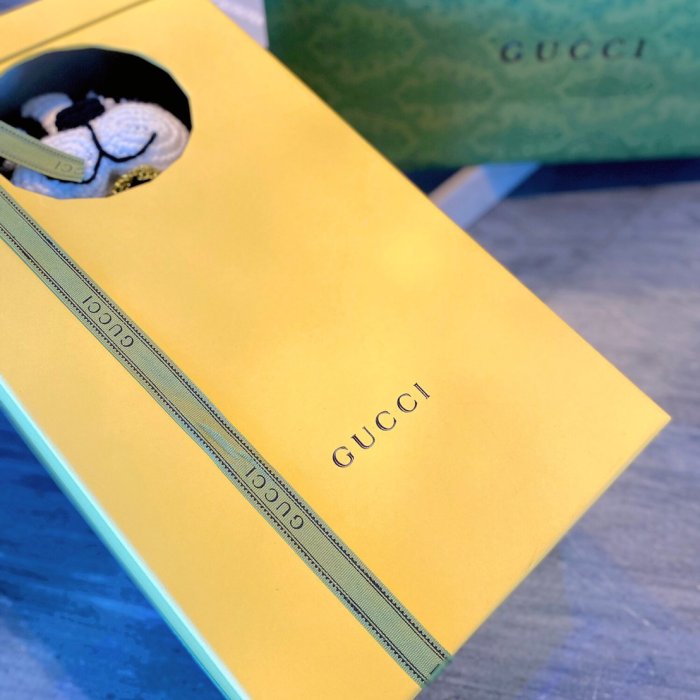 義大利奢侈時裝品牌Gucci 古馳 VIP GIFT吉娃娃玩偶