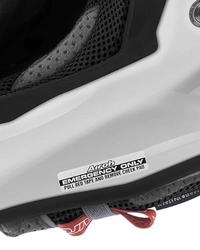 三重《野帽屋》義大利 AIROH AVIATOR 2.2 越野帽 滑胎 碳纖 輕量。Restyle Red