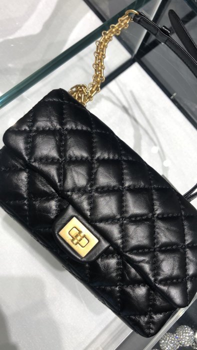 Chanel A57791 Chanel Bi Quilted Waist Bag 鍊帶腰包 2.55 黑金鏈