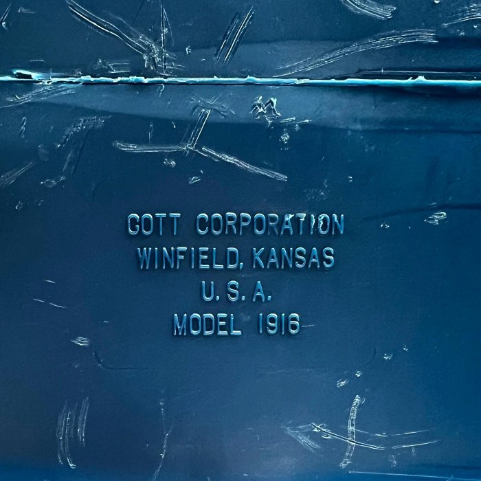 美國 GOTT 藍色保冰桶．行動冰箱．攜帶式冰箱 15L (二手．九成新)．附贈日本製i-Beam保冷劑大小六件組