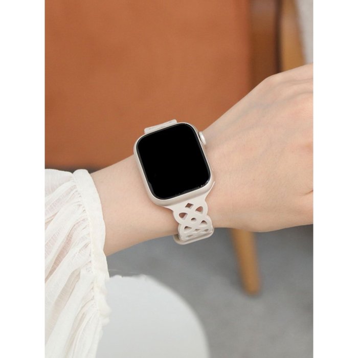 森尼3C-星光色貓耳朵鏤空矽膠錶帶 於 Apple Watch S8/Ultra/7/6/se2/4 蘋果智能手錶配件 顯瘦-品質保證