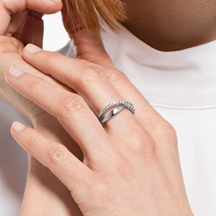 正品Swarovski 施華洛世奇 TWIST 靈動交錯 女戒指指環 女生戒指 送女友情人節禮物 對戒 簡約時尚 禮物