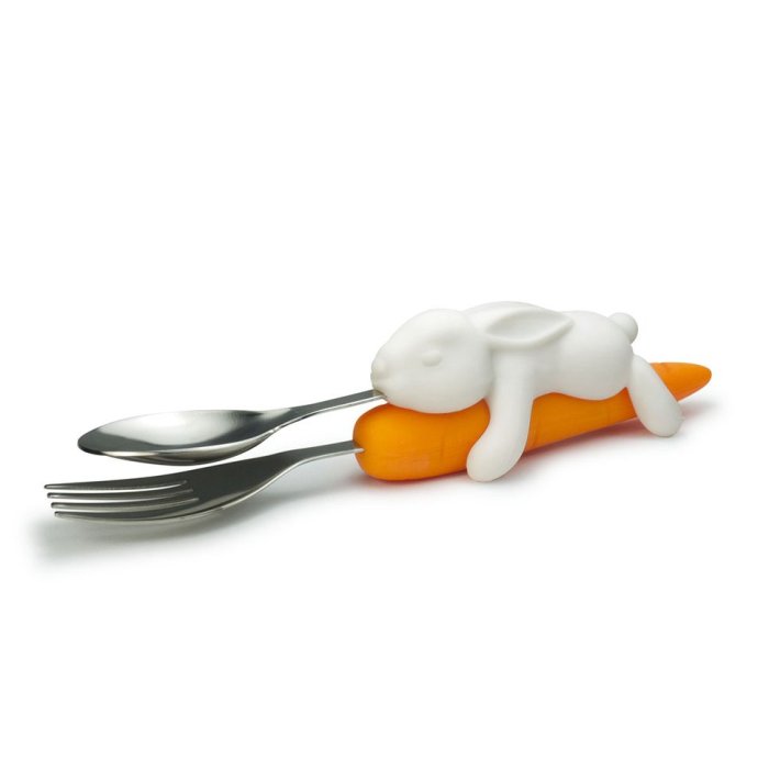 美國Fred & Friends蘿蔔小兔造型兒童餐具組（Snack Rabbit - Nesting Utensils）