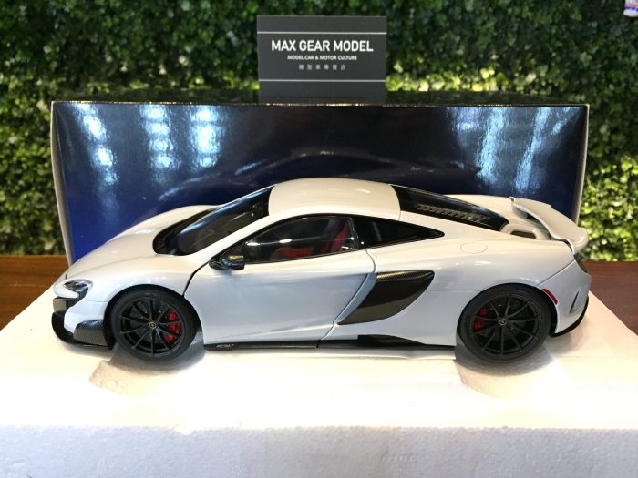 1/18 AUTOart McLaren 675LT Silica White 76046【MGM】