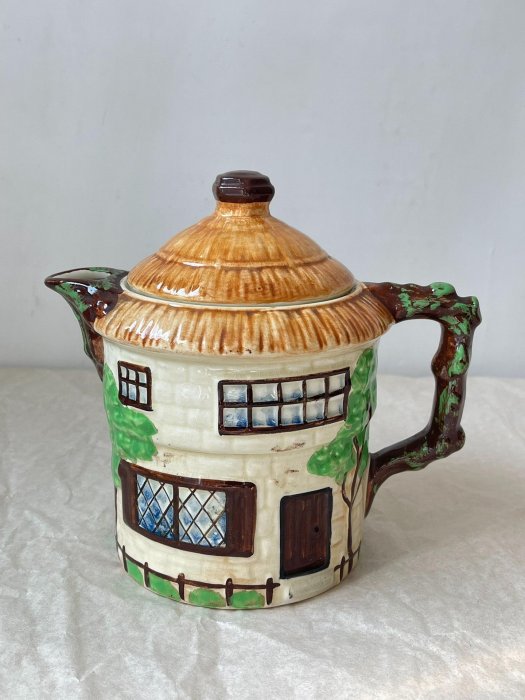 德國淘回，中古咖啡壺，手工制作鄉村風格陶瓷咖啡壺。Vinta