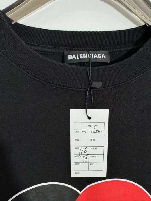 Balenciaga萬事達字母logo短袖 Os S碼 99