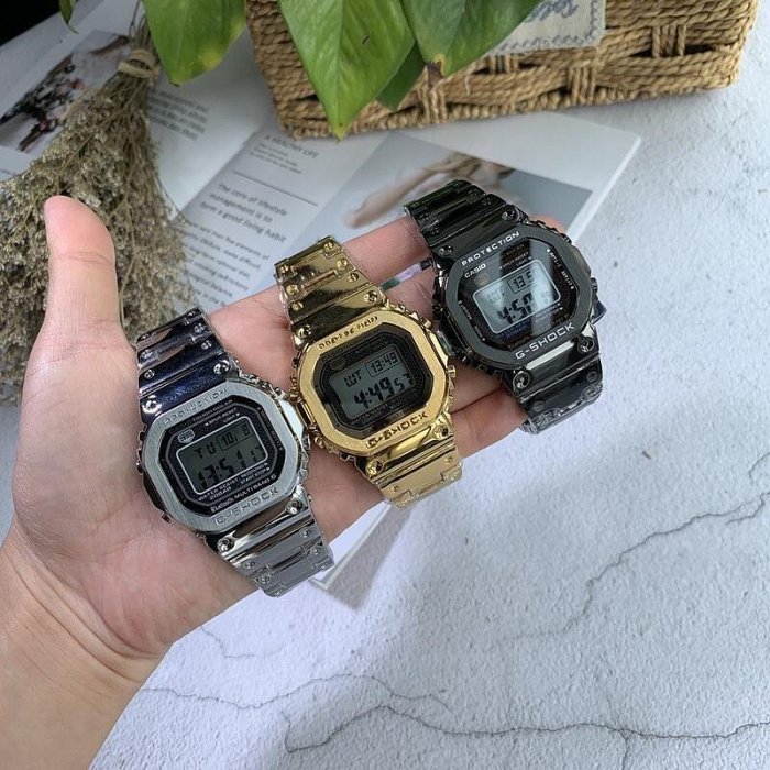 二手全新特賣 Casio卡西歐手錶 G-SHOCK GMW-B5000D-1JFB5000 電子錶 男士腕錶