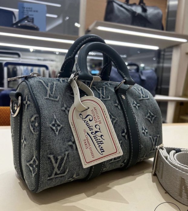 LV M22762 Keepall Bandouluere 25 牛仔包