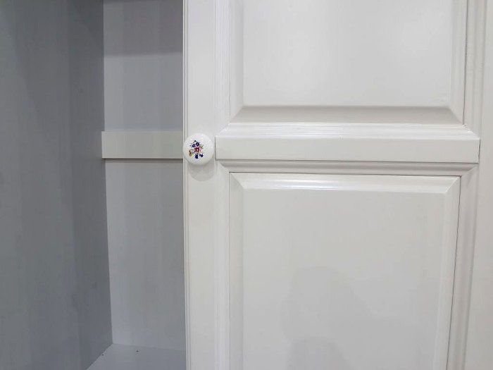【歐風別館】羅爾鄉村2.7*7尺白色實木衣櫃【基隆至台中免運費】