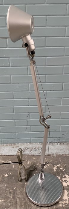 A3117 [家之家二手家具] 復刻 Artemide Tolomeo Midi 閱讀燈 立燈 桌燈 檯燈 學習燈