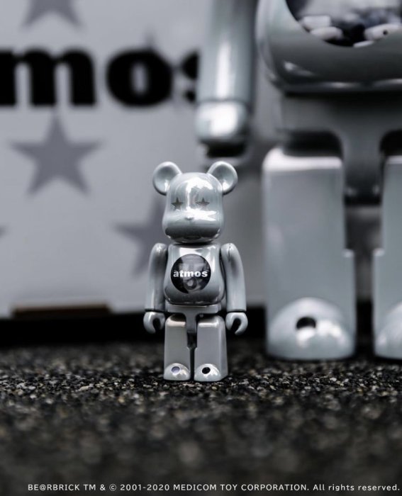 全新現貨BE@RBRICK ATMOS WHITE CHROME 電鍍銀100％ ＆ 400％ 千秋