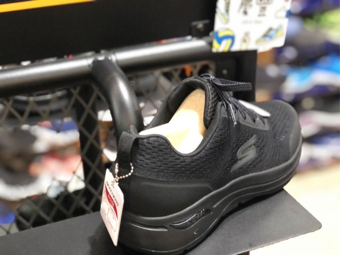 SKECHERS 男 健走系列 GOWALK ARCH FIT-216116BBK 足弓 慢跑鞋 全黑