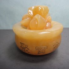 【競標網】天然漂亮特級黃玉雕聚寶盆加8個元寶90mm(回饋價便宜賣)限量10組(賣完恢復原價500元)