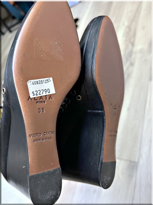 ALAIA 正品新品 牛皮厚底鞋 36 原價22790 特價