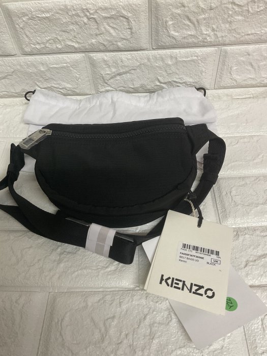 【就是愛買正品】黑色【現貨】 新款 小號 KENZO tiger bumbag 虎頭 腰包 胸包 重機包