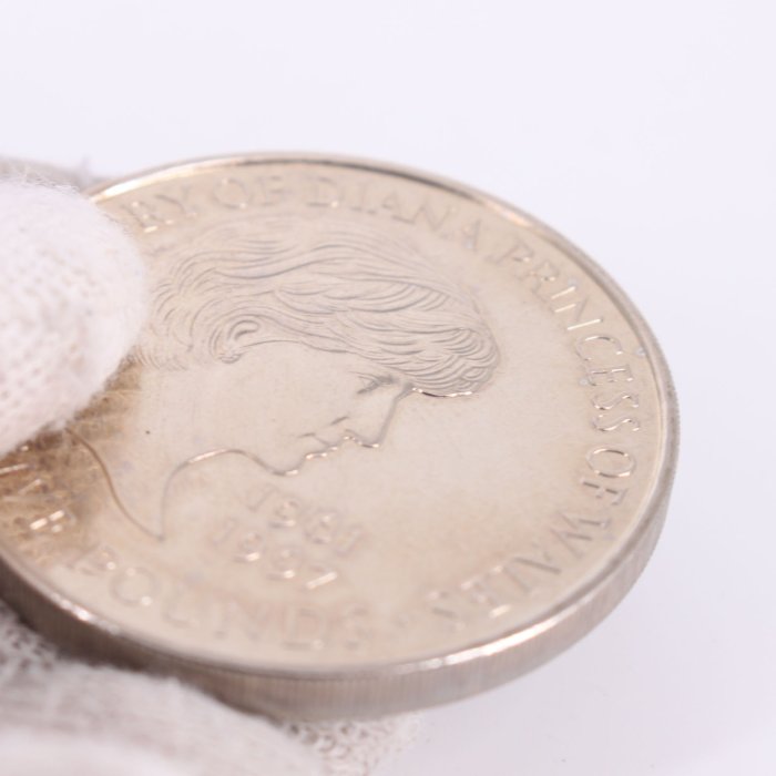 二手 英國五英鎊銀幣 戴安娜王妃1999紀念幣 680100000389 再生工場 04