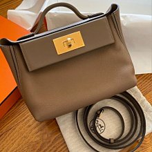 柏金包、凱莉包先讓位！Hermès mini 最新秒殺包「24/24」低調登場！ 8F錫器灰金釦