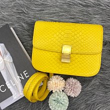 【哈極品】二手品《CELINE 明亮黃蟒蛇皮 中款 CLASSIC BOX肩背包/斜背包 》