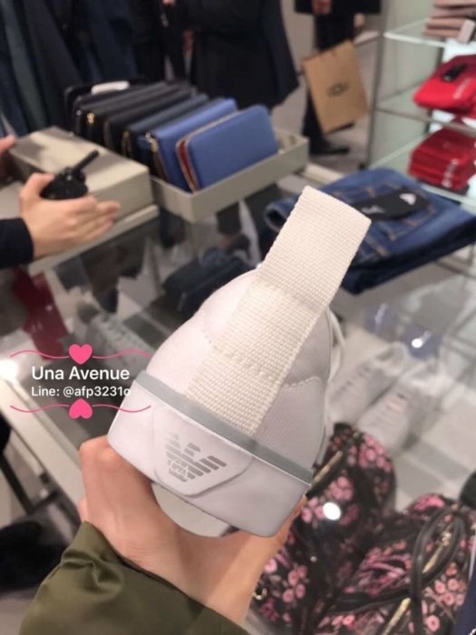 Una Avenue 巴黎代購 * #Armani 女款帆布鞋