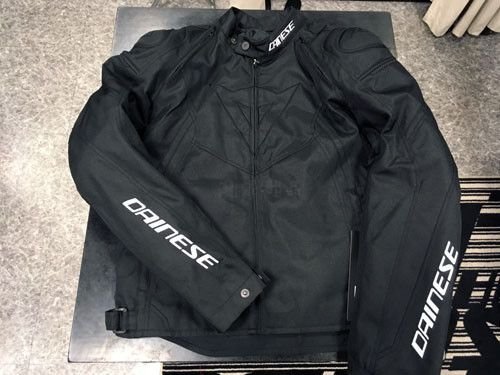 瀧澤部品 義大利 DAINESE 丹尼斯 AVRO D2 TEX JACKET 黑色 透氣網布 防摔衣 競技 通勤機車