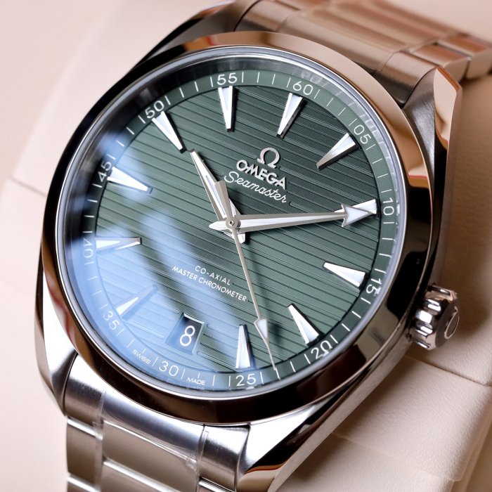 OMEGA  歐米茄 手錶 22010412110001 AQUA TERRA 綠面盤 機械錶 41mm 橄欖綠