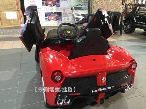 【宗剛零售/批發】法拉利 馬王 LaFerrari  2.4G 緩起步 雙馬達 烤漆 12V 兒童超跑